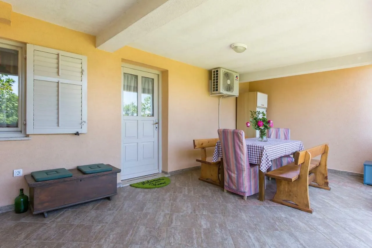 Haus Valerija Villa Labin  0*, Labin (Istria)